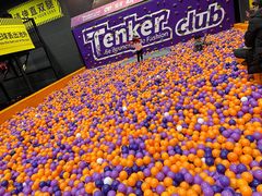 -Tenker Club弹刻极限主题公园 · 蹦床 · 团建 · 生日派对(大关店)