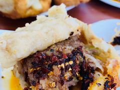 -宝瑞门钉肉饼店