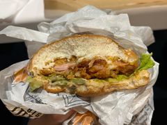 圣塔菲热辣鸡腿堡-卡乐星(浦东机场店)