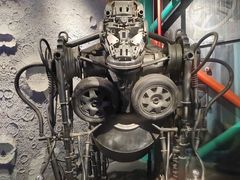 -极限PLAY运动娱乐新世界·团建派对表演休闲馆·室内高空游乐园