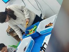 -凤凰机器人乐高编程活动中心(星湖校区)