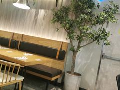 卡座-必胜客(百联又一城店)