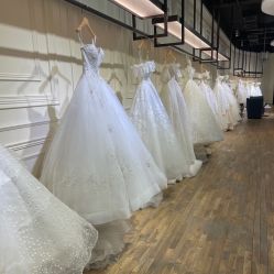 -南京宝娜嫁衣婚纱礼服馆(中央路店)