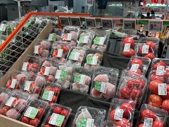 -盒马X会员店(王府井奥莱UP TOWN店)