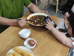 -三好食堂(煎饺·馄饨·肉饼米线·盛世广场店)