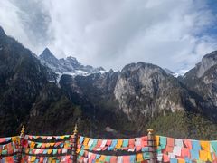 -香格里拉大峡谷巴拉格宗国家级风景名胜区丽江中旅旅游质量服务点