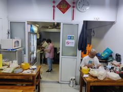 大堂-阿姨小肉摊(同济西苑店)