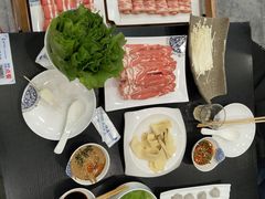 -楼外楼大刀肉传统火锅居(幸福街店)