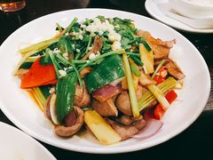 -乾坤饭店
