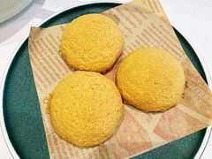 -景月阁空中食府(希尔顿酒店)