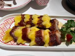 菠萝叉烧-谭厨中山传家菜.乳鸽.脆鲩鱼(华强北中航城店)