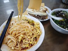 -子午路张记肉夹馍(翠华路店)