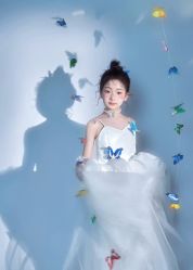 -虞美人汉服摄影