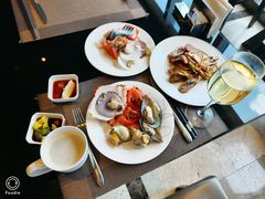 -大中华希尔顿酒店 念 全日制自助餐厅·亲子·聚餐