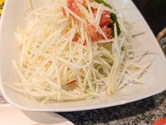 云南酸辣木瓜丝-云荷里·蒸汽石锅鱼·云南菜(中发百旺店)