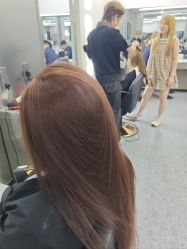 -MOVAN  HAIR莫凡匠人发型屋