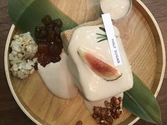 -半勺舒舒生日蛋糕店