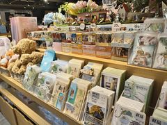 -猫的天空之城概念书店(苏州诚品店)