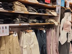 -优衣库(上海金桥国际商业广场店)