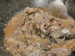 -万里闯关东铁锅炖菜馆(高新旗舰店)