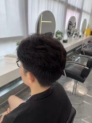 -烫·染专业店