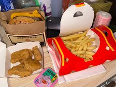 -麦当劳(虹梅路地铁站店)