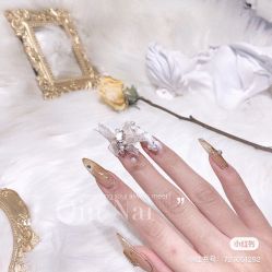 -Pink You美甲洗眉纹绣定制中心