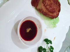 -王朝大酒店徐汇店-地面停车场