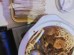 -霄汉牛三鲜湖北砂锅菜(万松园2店)