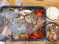 -老东镇啤酒屋海鲜加工·蒸汽海鲜·海鲜烧烤(台东店)