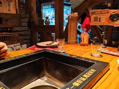 -老牌坊云南鱼豆花火锅(爱建店)