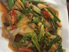 -Dang restaurant (patong phuket)