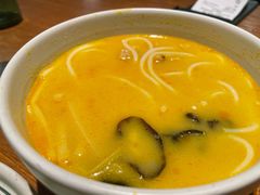 小锅米线-云海肴·汽锅鸡·云南菜(天山百盛优客店)