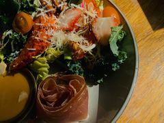 烤南瓜帕尔马火腿沙拉-自如ZSPACE四合院艺术餐厅