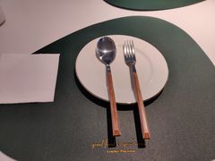 -露露家咖啡店