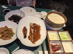 -逸馥荟(人广来福士店)