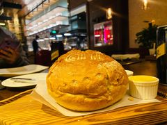 -恰餐厅及酒吧 CHAR Bar & Grill (北京丽都皇冠假日店)