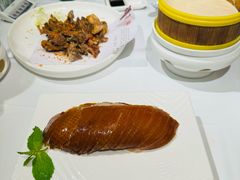 -贝勒爷·酥不腻烤鸭