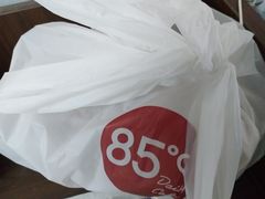 -85度C(生甜甜圈研究工坊·上海局门店)