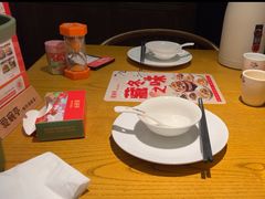 -爱碗亭·鲜炒湖南菜(壹城中心店)