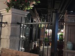 -沪小胖小龙虾(淮海中路旗舰店)