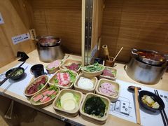 -独食火锅·半米屋台(直营总店)