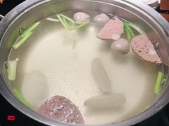 特色锅底-牛焱·贵州黄牛肉火锅(城西银泰店)