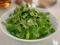 凉拌荆芥-金狮麟·新豫菜(金码大厦店)