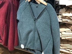 -优衣库(哈尔滨中央大街店)