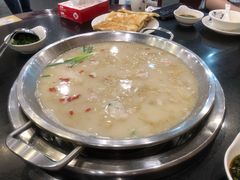 -老来福·非遗酸汤兔(凯旋路店)