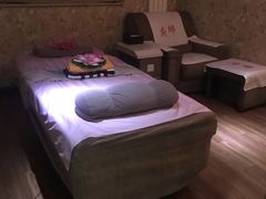 -尊江月推拿足道(周浦店)