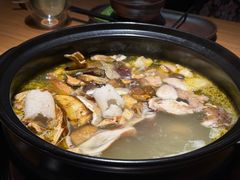 -一朵菌·野生菌探索家火锅(南亚店)
