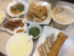 -兄弟深夜豆浆