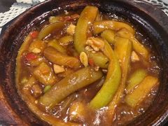 咸鱼鸡粒茄子煲-熠盛粤味·顺德桑拿鸡(永康路店)